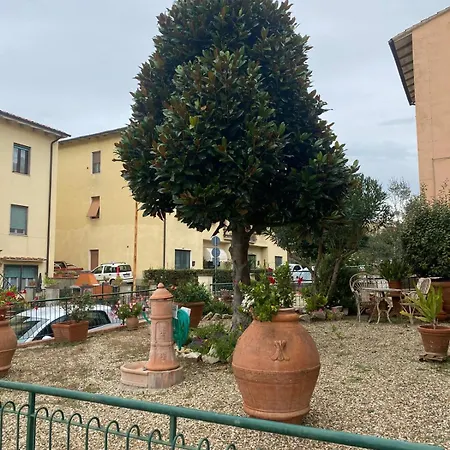 Magnolia Apartment *